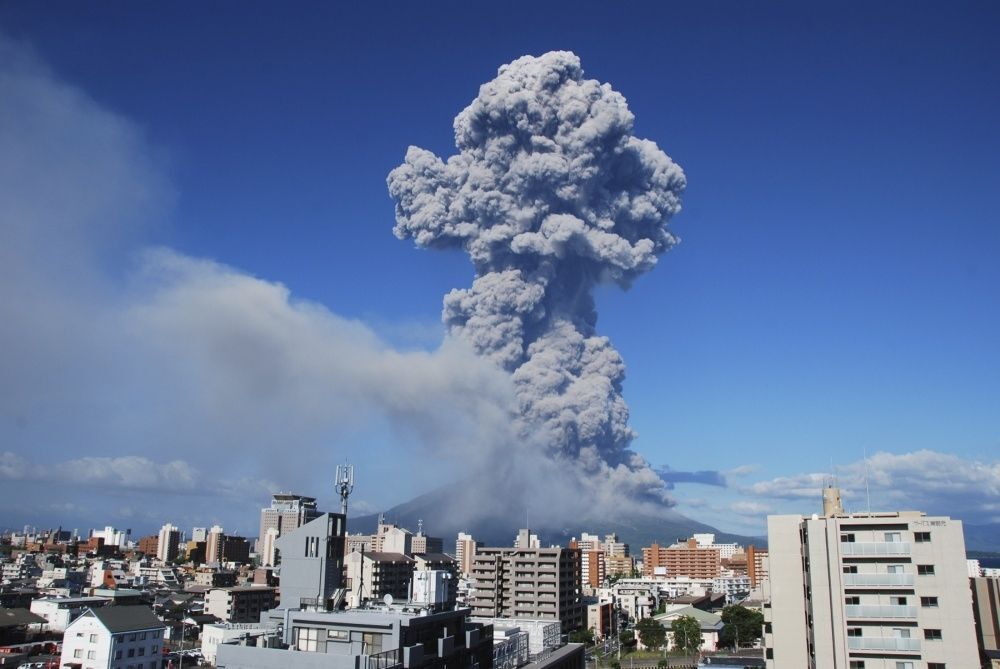 В Японии проснулся вулкан