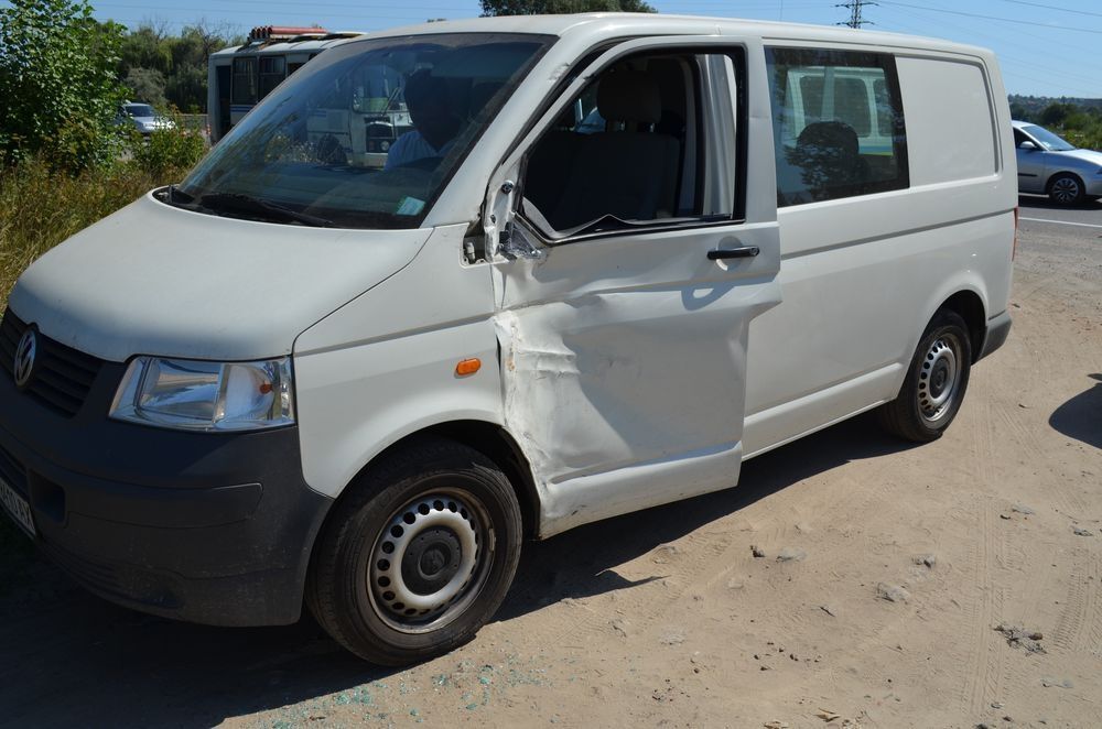 В Харькове два автобуса не поделили дорогу: есть пострадавшие