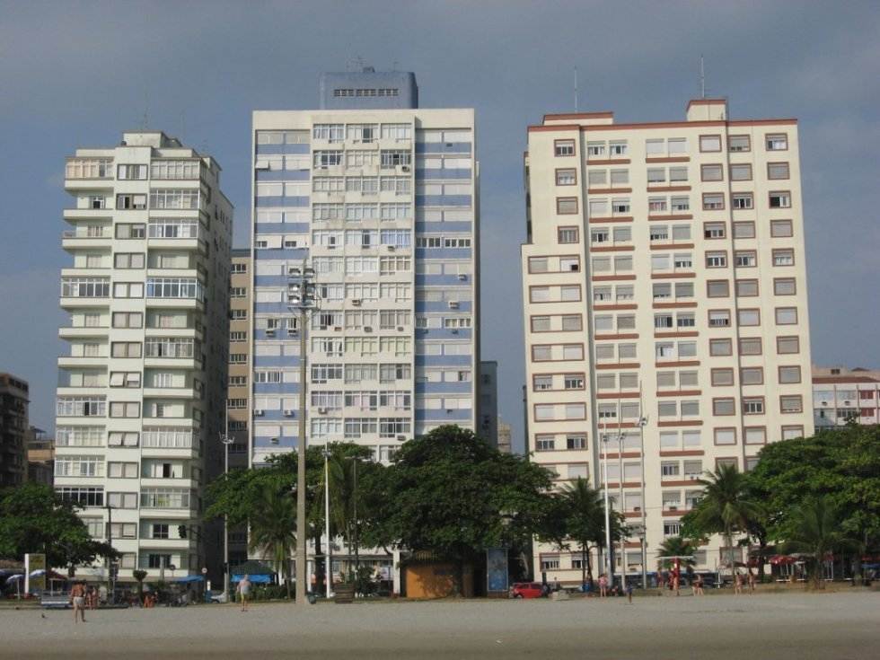 Сантос: город "падающих" зданий в Бразилии