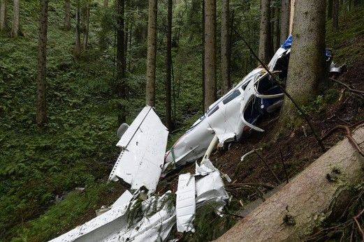 В Швейцарии разбился самолет