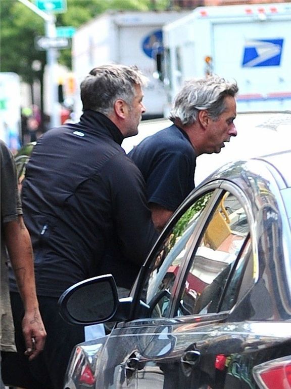 Метод боротьби з папараці від Алека Болдуїна