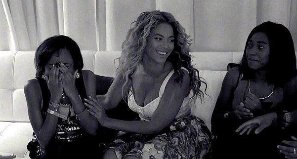 Бейонсе растрогала фанатов бэкстейдж-видео