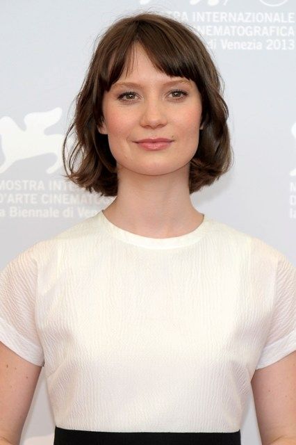 Очаровательный наряд Мии Васиковской в Венеции