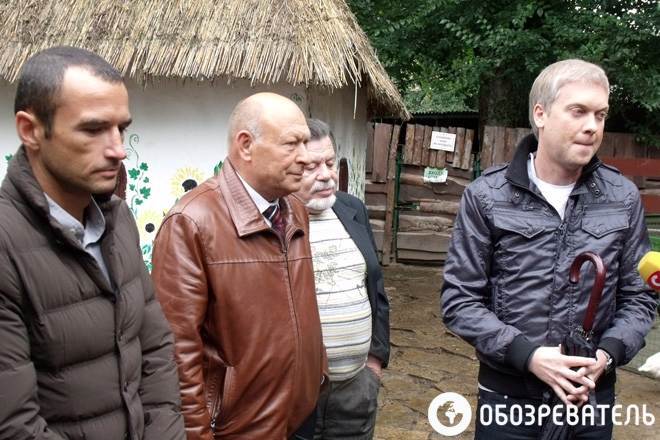 Светлаков с ослами спешит на помощь "Ишаку"