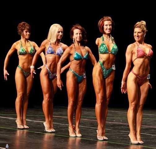 Безрукая мать двоих детей стала культуристкой