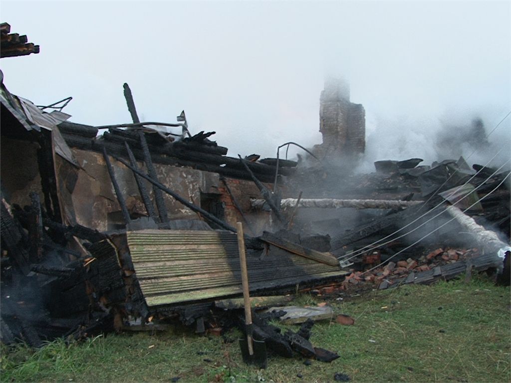 Пожар в новгородском психинтернате: найдены тела шести погибших  