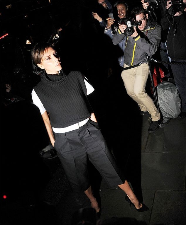 Виктория Бекхэм пришла на ужин Vogue в водолазке