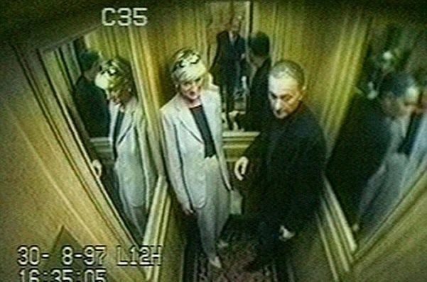 запись с камеры наблюдения отеля ритц