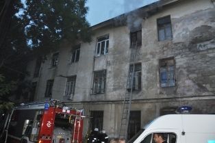 Пожежа в гуртожитку в Севастополі: осиротів 5-річна дитина