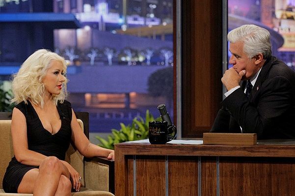 Исхудавшая Агилера пришла на шоу в дерзком мини