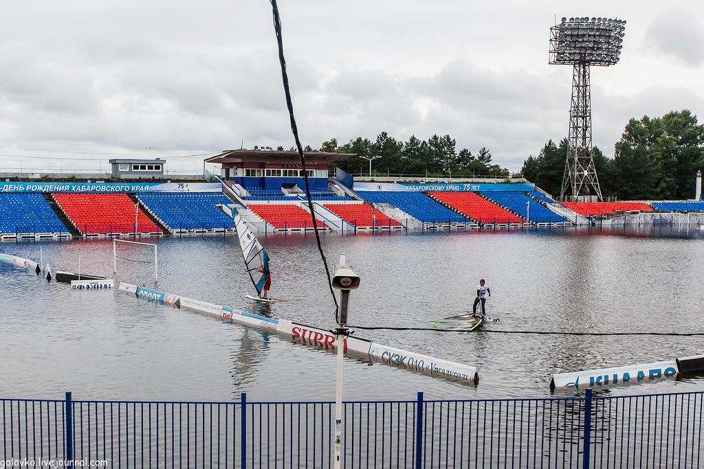 Амурські вісім метрів