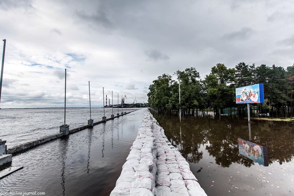 Амурські вісім метрів