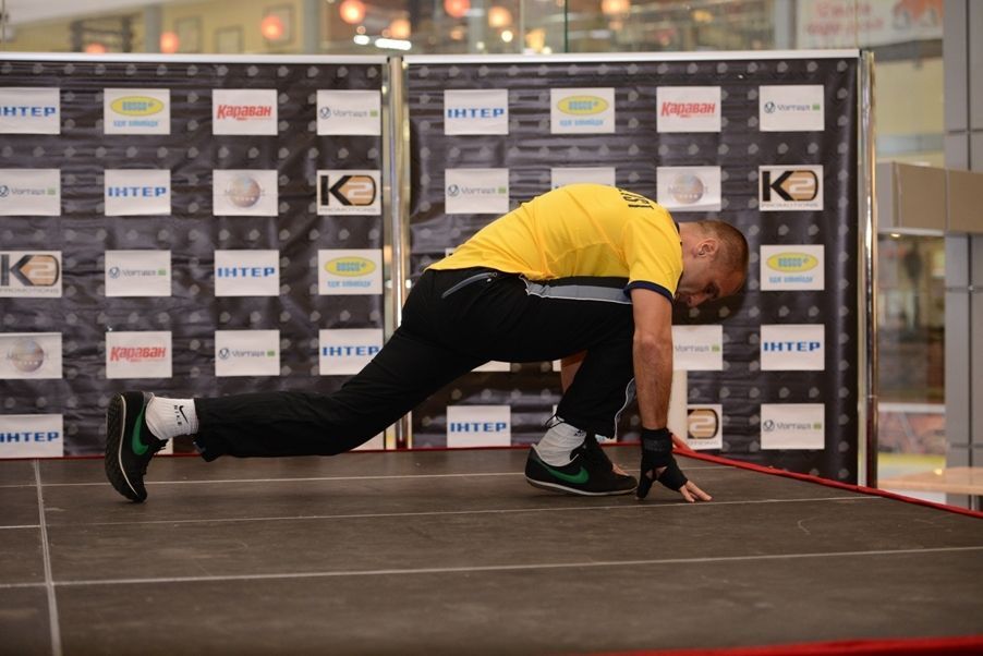 Участники боксерского турнира в Харькове провели открытую тренировку 