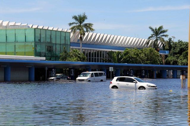 Более 100 человек погибли из-за наводнений в Мексике