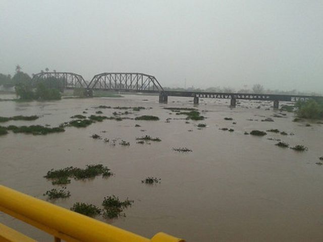 Более 100 человек погибли из-за наводнений в Мексике