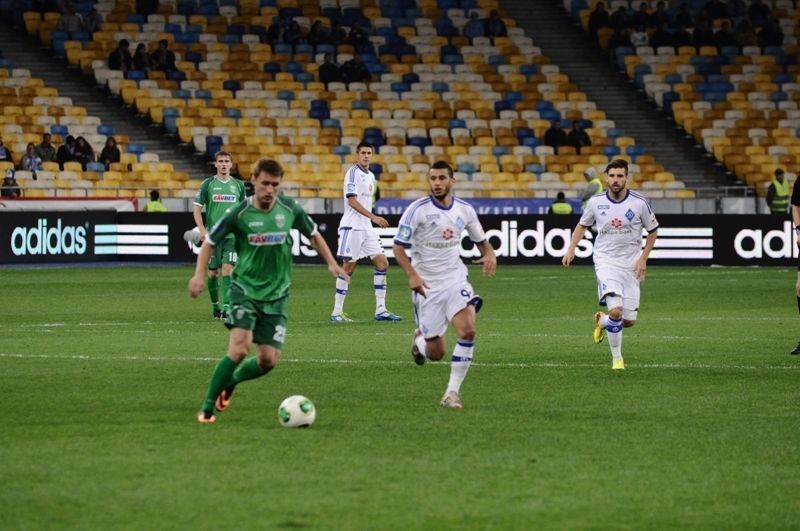 Премьер-лига Украины. "Динамо" вымучило победу на "Олимпийском"