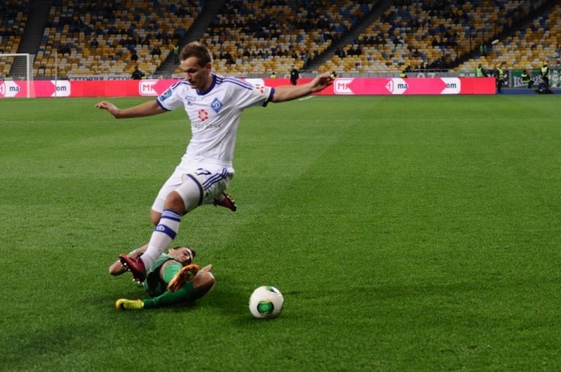 Премьер-лига Украины. "Динамо" вымучило победу на "Олимпийском"