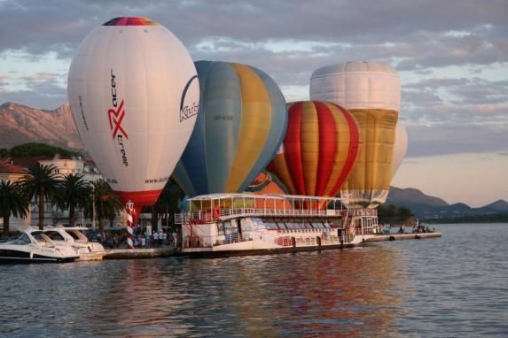 В Черногории прошел фестиваль воздушных шаров 