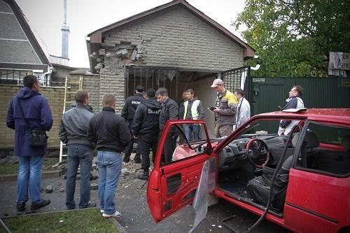 В Киеве взорвался автомобиль с бизнесменом