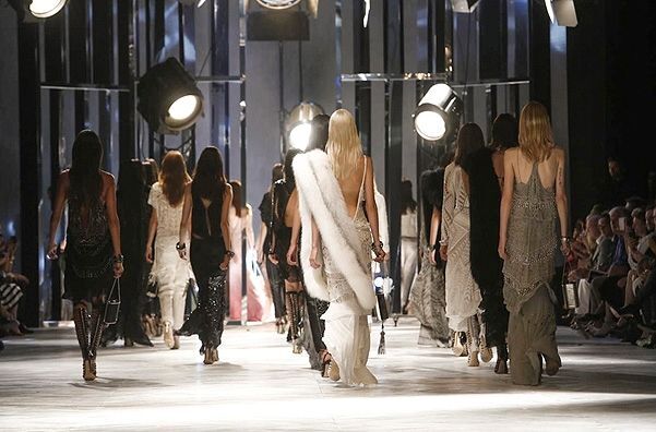 Неделя моды в Милане: роскошная весна-2014 от Roberto Cavalli