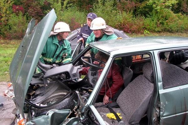 На Тернопольщине столкнулись "девятка" и "Славута": 4 пострадавших