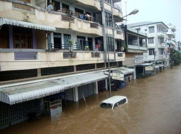 Наводнение в Таиланде: более 600 тыс. пострадавших