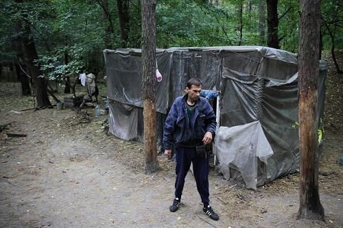 В лесу под Киевом нашли детей-маугли