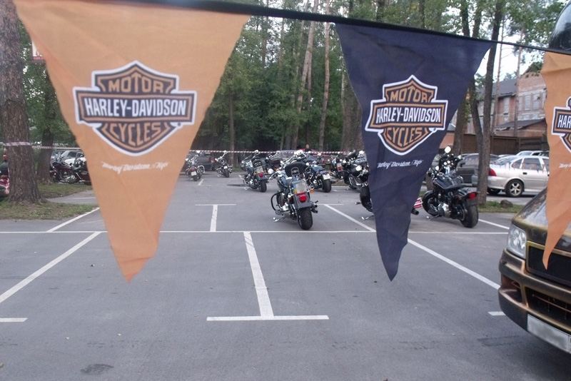 Мотоклуб Harley-Davidson закрив сезон
