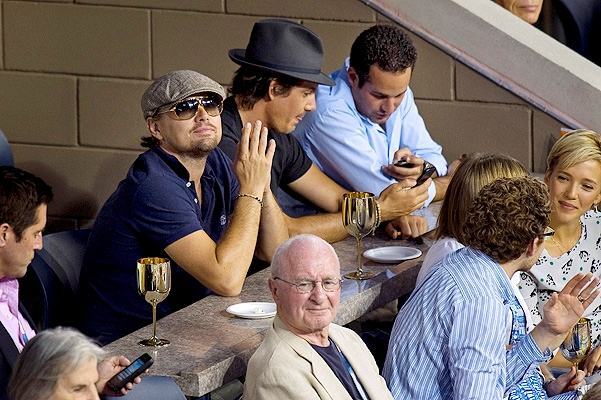 Леонардо ДиКаприо и Лукас Хааса веселятся на US Open