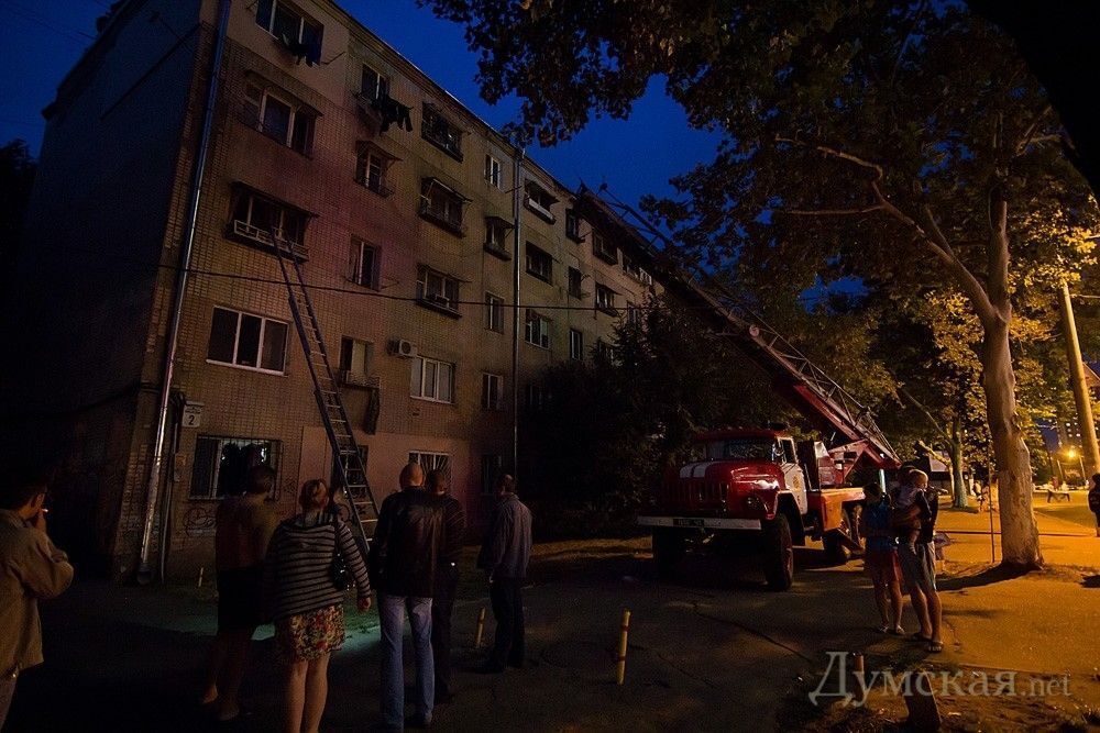В Одессе горел жилой дом
