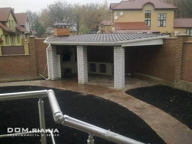 Суддя у справі "васильківських терористів" продає будинок за 3,5 млн грн