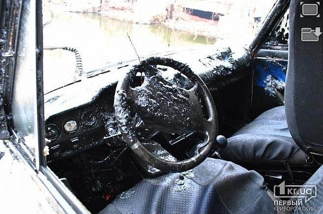 В Кривом Роге в водохранилище нашли три угнанных авто
