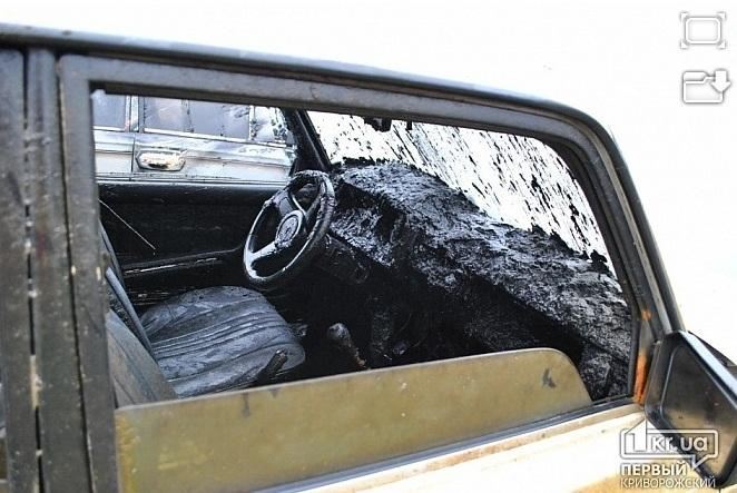 В Кривом Роге в водохранилище нашли три угнанных авто