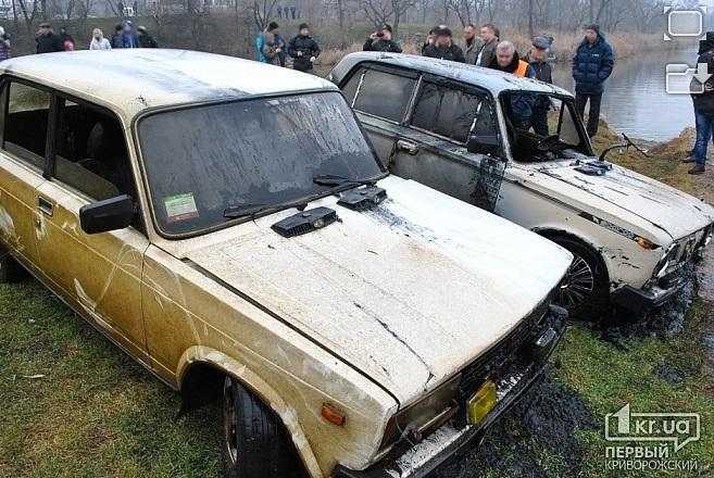 В Кривом Роге в водохранилище нашли три угнанных авто