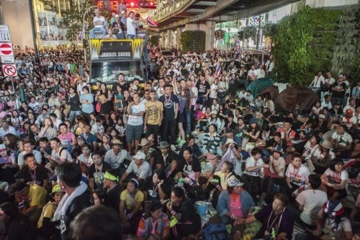 Опозиція Таїланду дала уряду три дні на відставку