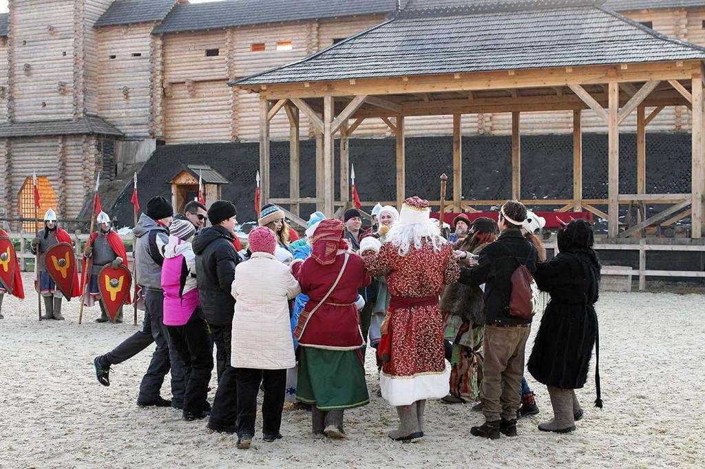 Древний Киев приглашает на Крещенские гуляния