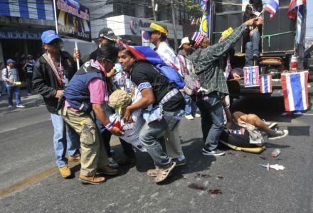 В Бангкоке во время акции оппозиции взорвалась бомба