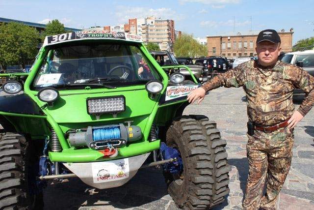 Полтавский фермер купил Lamborghini и Bentley, занимаясь сельским хозяйством