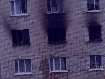 Після пожежі в п'ятиповерхівці на Львівщині до лікарні потрапили четверо дітей