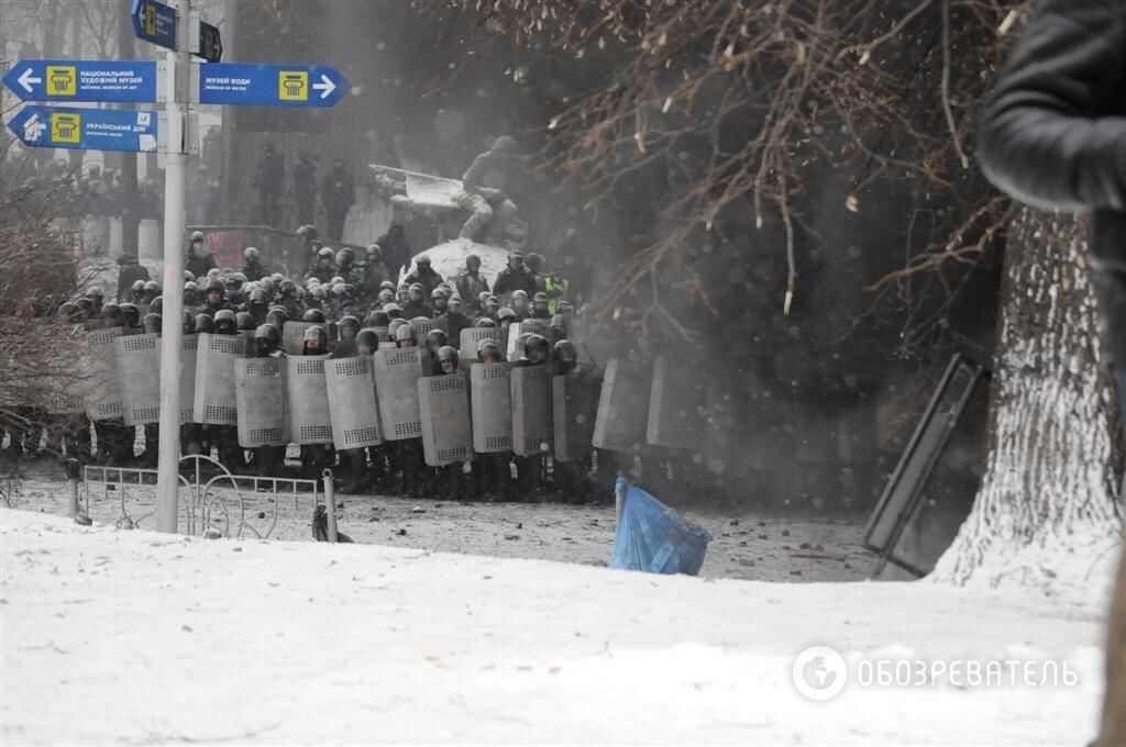 Битва на Грушевського. Фотохроніка