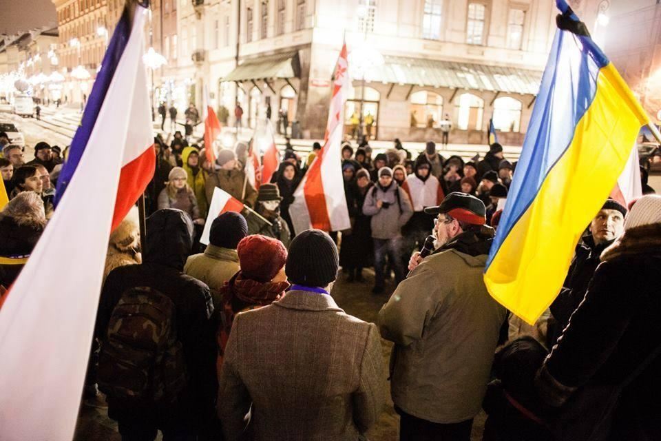 В Варшаве прошел митинг в поддержку украинских протестов