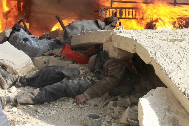На развалинах Алеппо