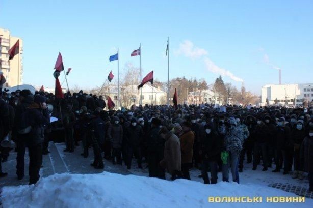 В Луцке ушел в отставку глава облсовета