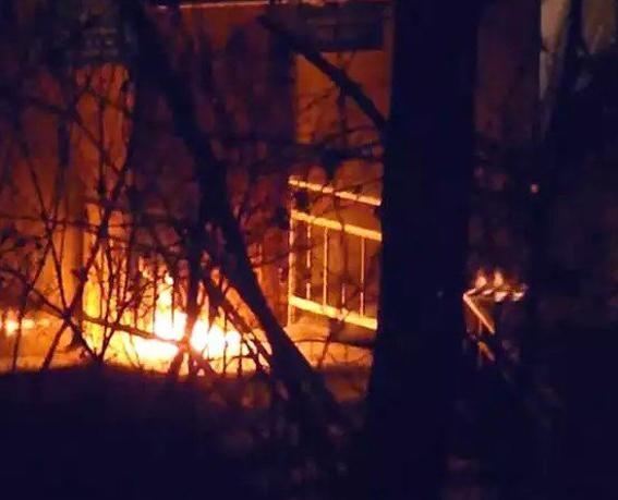 На Днепропетровщине задержали поджигателей офиса Партии регионов