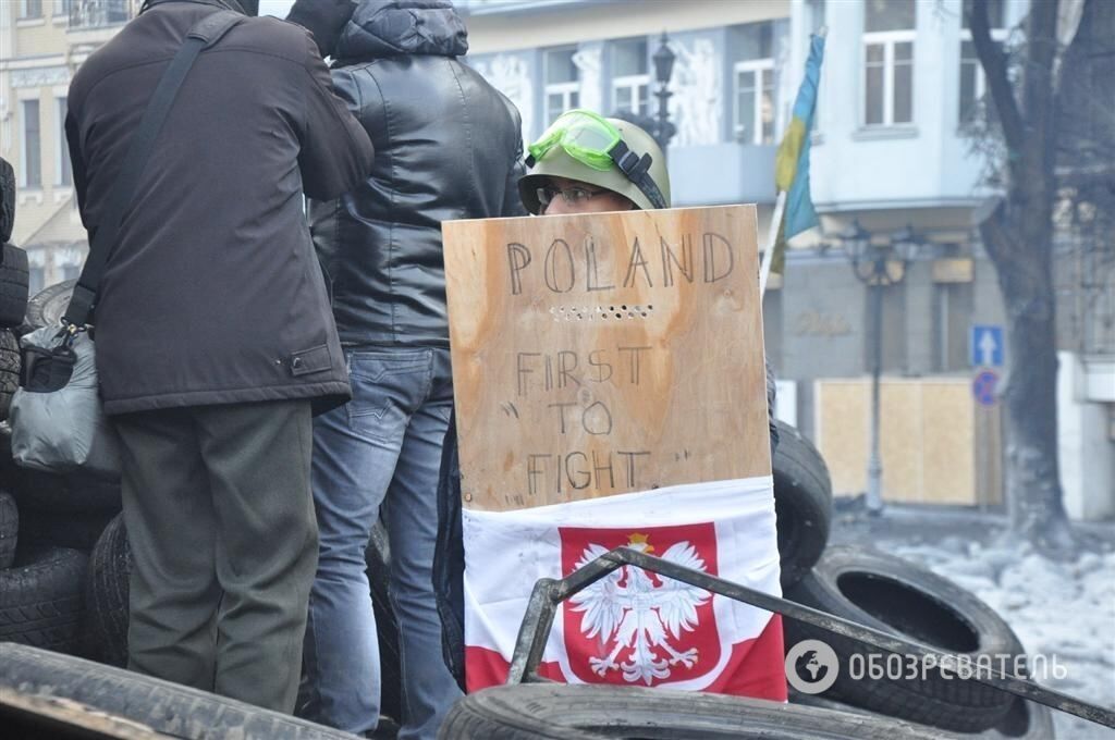 Лица и маски Евромайдана. Ч.4: казаки, беркутовцы и журналисты