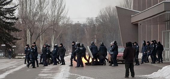 Криворожский горисполком пытался поджечь судимый за покушение на Витренко