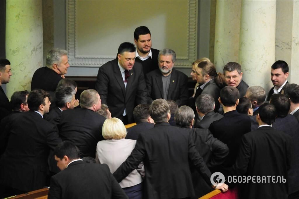 Як депутати скасовували скандальні закони. Фоторепортаж