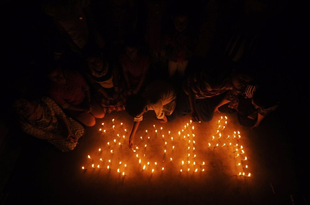 Салюти, пляжі і шампанське - як у світі зустріли новий 2014-й рік