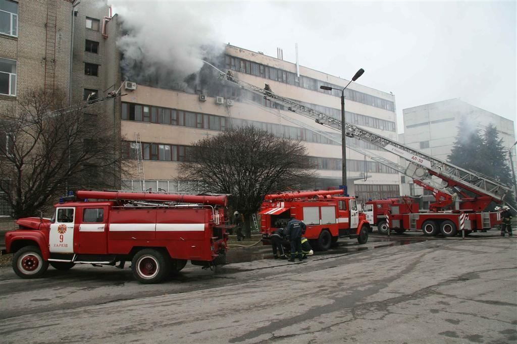 Стали известны фамилии погибших и пострадавших при пожаре на ювелирной фабрике в Харькове