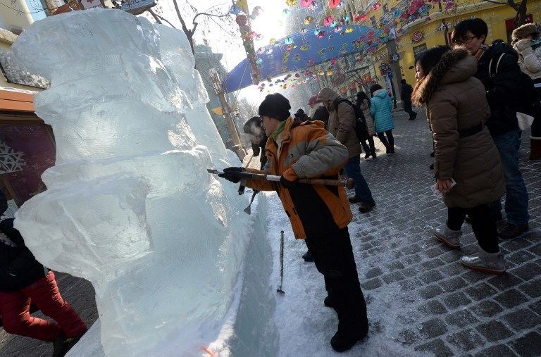 Красочный фестиваль льда и снега в Китае